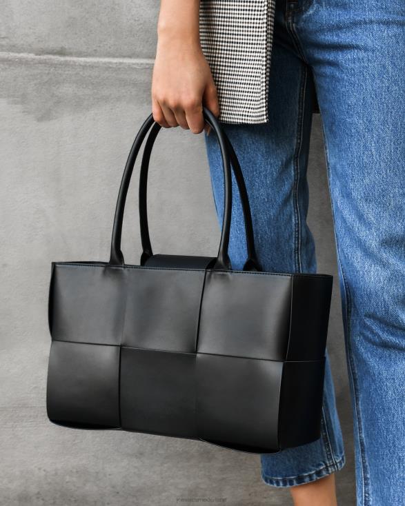 Zahra schoudertas 46LN427 zwart leer Jo Mercer accessoires