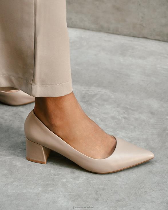 Carrington lage hakken 46LN4 taupe leer Jo Mercer schoenen