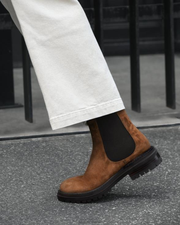 Bloom platte enkellaarsjes 46LN315 bruin suède Jo Mercer schoenen